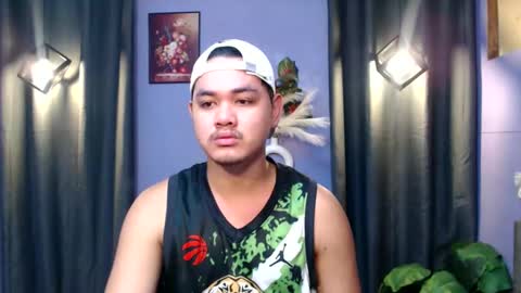 mr_olivercummerx online show from 10-05-25, 01:59