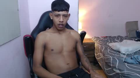 mr_stiven_ online show from 01-11-25, 05:31