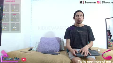 Mrandmrs666999 online show from 05-22-26, 04:23