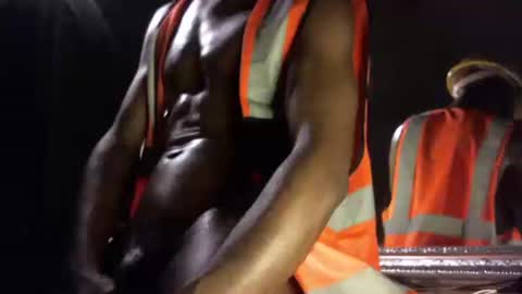 Snapshot of mrbigdiq chatting on 02-19-25, 07:39 MrBigDiQ1 online show from 02-19-25, 07:39