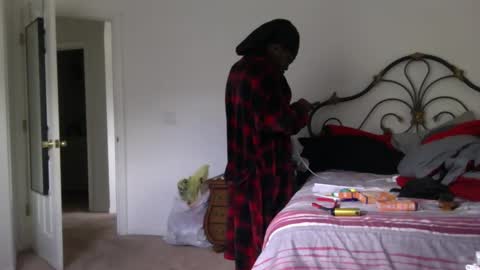 Snapshot of mrbigdthomas chatting on 10-07-25, 04:59 MrBigDThomas online show from 10-07-25, 04:59