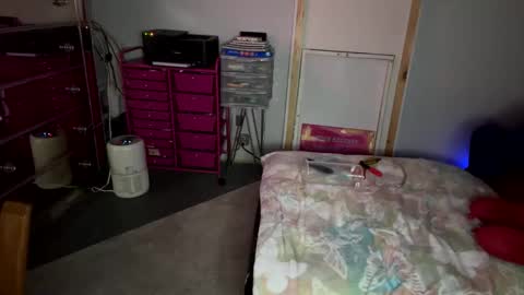 Snapshot of mrbigdthomas chatting on 01-10-26, 02:41 MrBigDThomas online show from 01-10-26, 02:41