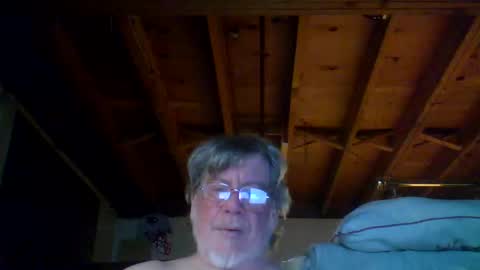 mrblade666 online show from 02-10-26, 12:15