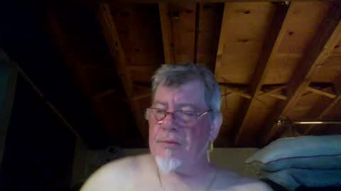 Snapshot of mrblade666 chatting on 06-20-26, 12:58 mrblade666 online show from 06-20-26, 12:58