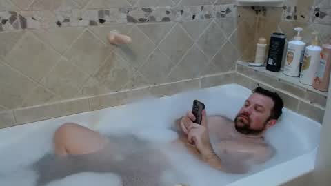 MrBrew online show from 01-27-25, 03:28