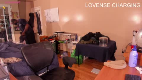 Snapshot of mrchuckdailyxxx chatting on 02-02-25, 07:30 Chuck Daily online show from 02-02-25, 07:30