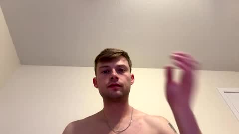 Snapshot of mrcoolguy68 chatting on 03-12-26, 03:07 mrcoolguy68 online show from 03-12-26, 03:07