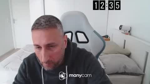 mrdr000 online show from 03-18-26, 11:35