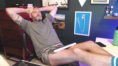 mrexhibits online show from 02-09-25, 01:25