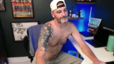 mrexhibits online show from 10-06-25, 02:20