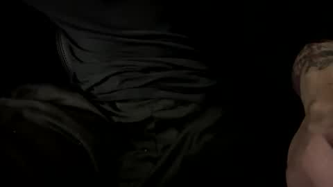 Snapshot of mrf388 chatting on 09-19-25, 04:14 IwantU2WatchME online show from 09-19-25, 04:14