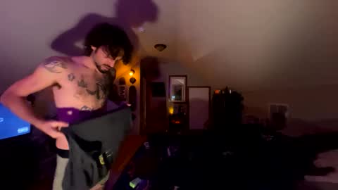 Snapshot of mrfanceypants chatting on 09-21-25, 06:15 mrfanceypants online show from 09-21-25, 06:15