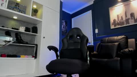 MrFrank. online show from 06-05-26, 04:13