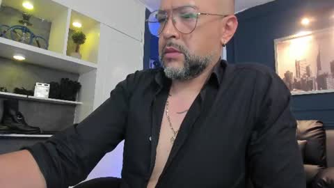 MrFrank. online show from 06-26-26, 02:32