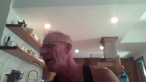 Snapshot of mrfuntime4you chatting on 11-21-25, 07:01 MrFunTimeforYou online show from 11-21-25, 07:01