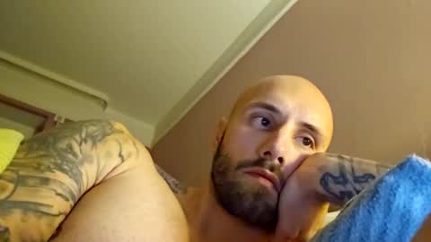 Snapshot of mrga591904 chatting on 11-21-25, 07:29 mrga591904 online show from 11-21-25, 07:29