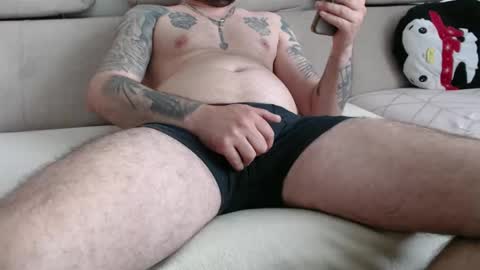 mrhairyx1 online show from 05-06-26, 11:59