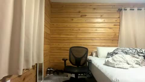 mrhandsome_1 online show from 07-06-26, 12:46