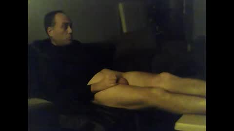 Snapshot of mrhandsomelovee chatting on 01-09-25, 07:18 Nikola online show from 01-09-25, 07:18