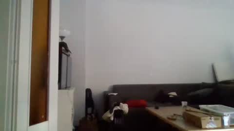 Snapshot of mrhandsomelovee chatting on 01-21-25, 08:08 Nikola online show from 01-21-25, 08:08