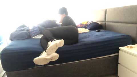 Snapshot of mrhandsomelovee chatting on 02-21-25, 09:24 Nikola online show from 02-21-25, 09:24