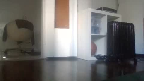 Snapshot of mrhandsomelovee chatting on 10-31-25, 09:10 Nikola online show from 10-31-25, 09:10