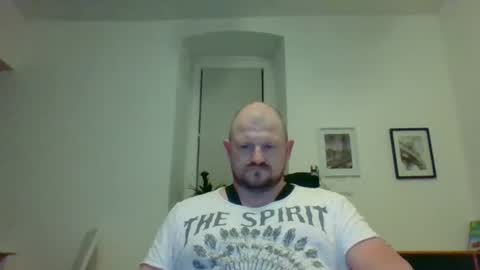 Snapshot of mrhotsex69 chatting on 12-29-24, 08:04 mrhotsex69 online show from 12-29-24, 08:04