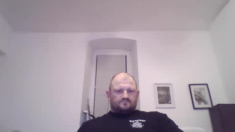 Snapshot of mrhotsex69 chatting on 09-24-25, 10:35 mrhotsex69 online show from 09-24-25, 10:35