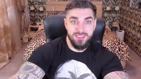 mrkarlhot99 online show from 02-11-25, 09:53