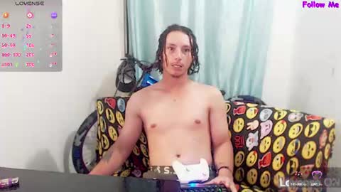 Snapshot of mrkingsaintx chatting on 06-10-26, 12:00 DEIVI online show from 06-10-26, 12:00