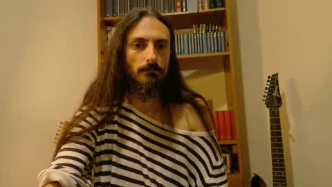 Snapshot of mrkurt86 chatting on 12-05-24, 06:33 mrkurt86 online show from 12-05-24, 06:33