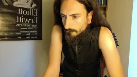 Snapshot of mrkurt86 chatting on 01-09-25, 02:40 mrkurt86 online show from 01-09-25, 02:40