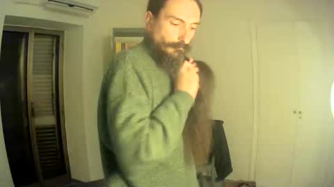 Snapshot of mrkurt86 chatting on 10-28-25, 09:39 mrkurt86 online show from 10-28-25, 09:39