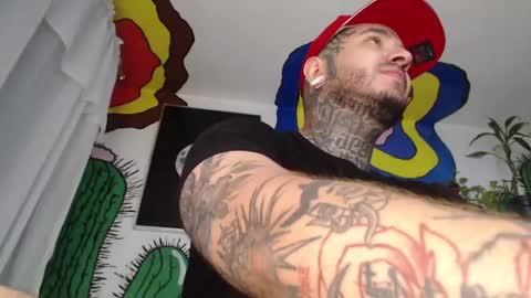 Snapshot of mrmanny__ chatting on 12-21-24, 09:04 mrmanny__ online show from 12-21-24, 09:04