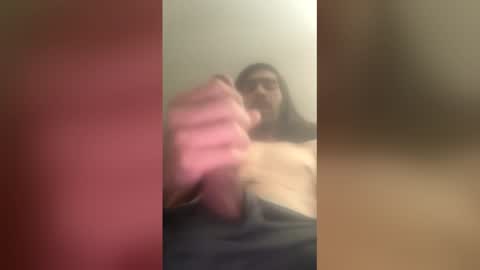 Snapshot of mrmoisty420 chatting on 01-12-26, 09:14 mrmoisty420 online show from 01-12-26, 09:14