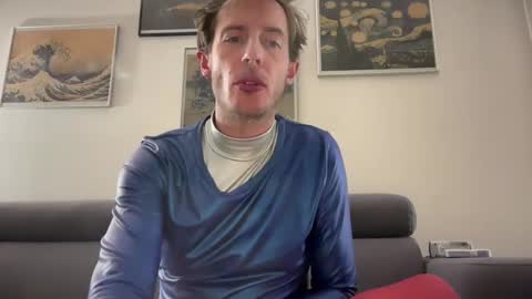 Snapshot of mrmooser42 chatting on 12-01-24, 09:48 TaleOfLaura online show from 12-01-24, 09:48