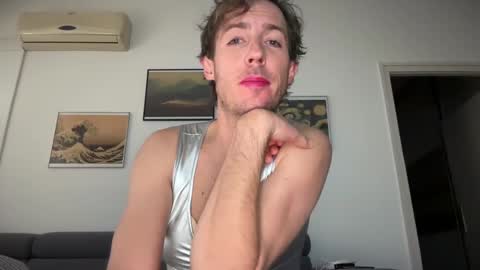 Snapshot of mrmooser42 chatting on 12-15-24, 07:35 TaleOfLaura online show from 12-15-24, 07:35