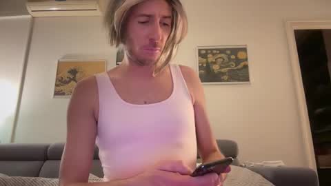 TaleOfLaura online show from 12-22-25, 07:44