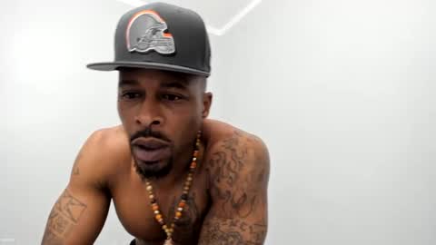 Snapshot of mromg007 chatting on 12-29-24, 09:52 mromg007 online show from 12-29-24, 09:52