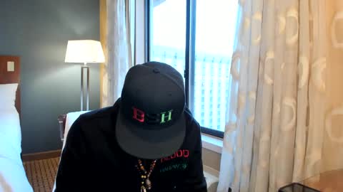 Snapshot of mromg007 chatting on 01-26-25, 03:03 mromg007 online show from 01-26-25, 03:03