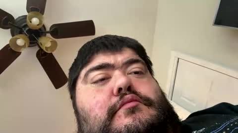 Snapshot of mrorange50187 chatting on 12-05-25, 09:00 mrorange50187 online show from 12-05-25, 09:00