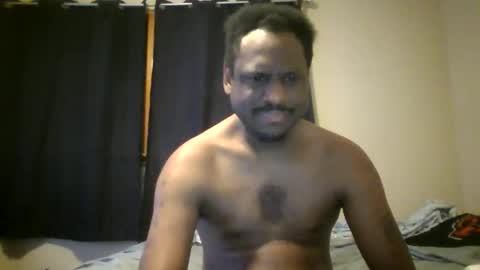 Snapshot of mroutla chatting on 05-21-26, 05:14 shaun online show from 05-21-26, 05:14