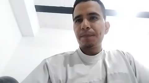 Snapshot of mrpassion3 chatting on 02-08-26, 03:32 mrpassion3 online show from 02-08-26, 03:32