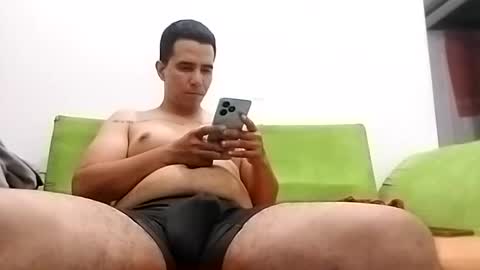 Snapshot of mrpassion3 chatting on 02-25-26, 04:44 mrpassion3 online show from 02-25-26, 04:44