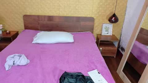 Snapshot of mrs_buttocks chatting on 03-11-25, 01:56 mrs_buttocks online show from 03-11-25, 01:56