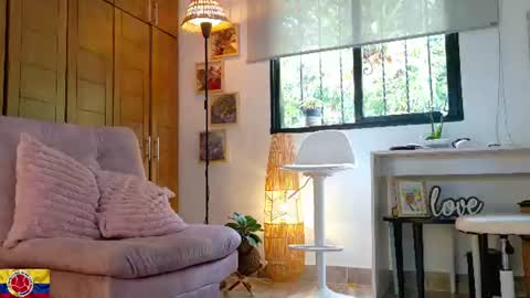 Snapshot of mrs_edha_ chatting on 06-25-26, 03:27 Edha online show from 06-25-26, 03:27