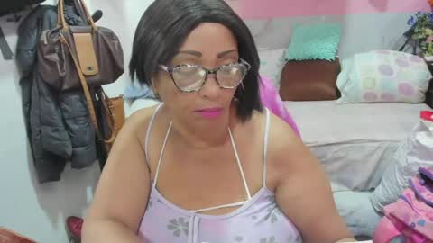 Snapshot of mrs_mommy chatting on 06-03-26, 06:57 mrs_mommy online show from 06-03-26, 06:57