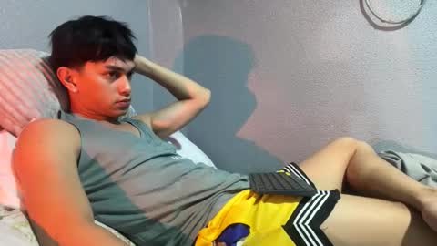 Snapshot of mrshawn95 chatting on 01-11-26, 08:47 shawn online show from 01-11-26, 08:47