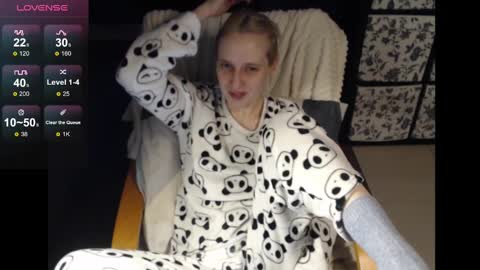 Sasha online show from 02-10-25, 01:14