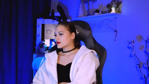 Snapshot of mrstenderbeast chatting on 12-08-24, 08:30 YOUR OWNER online show from 12-08-24, 08:30